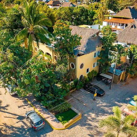 Hotel Villas ซายูลิตา ภายนอก รูปภาพ