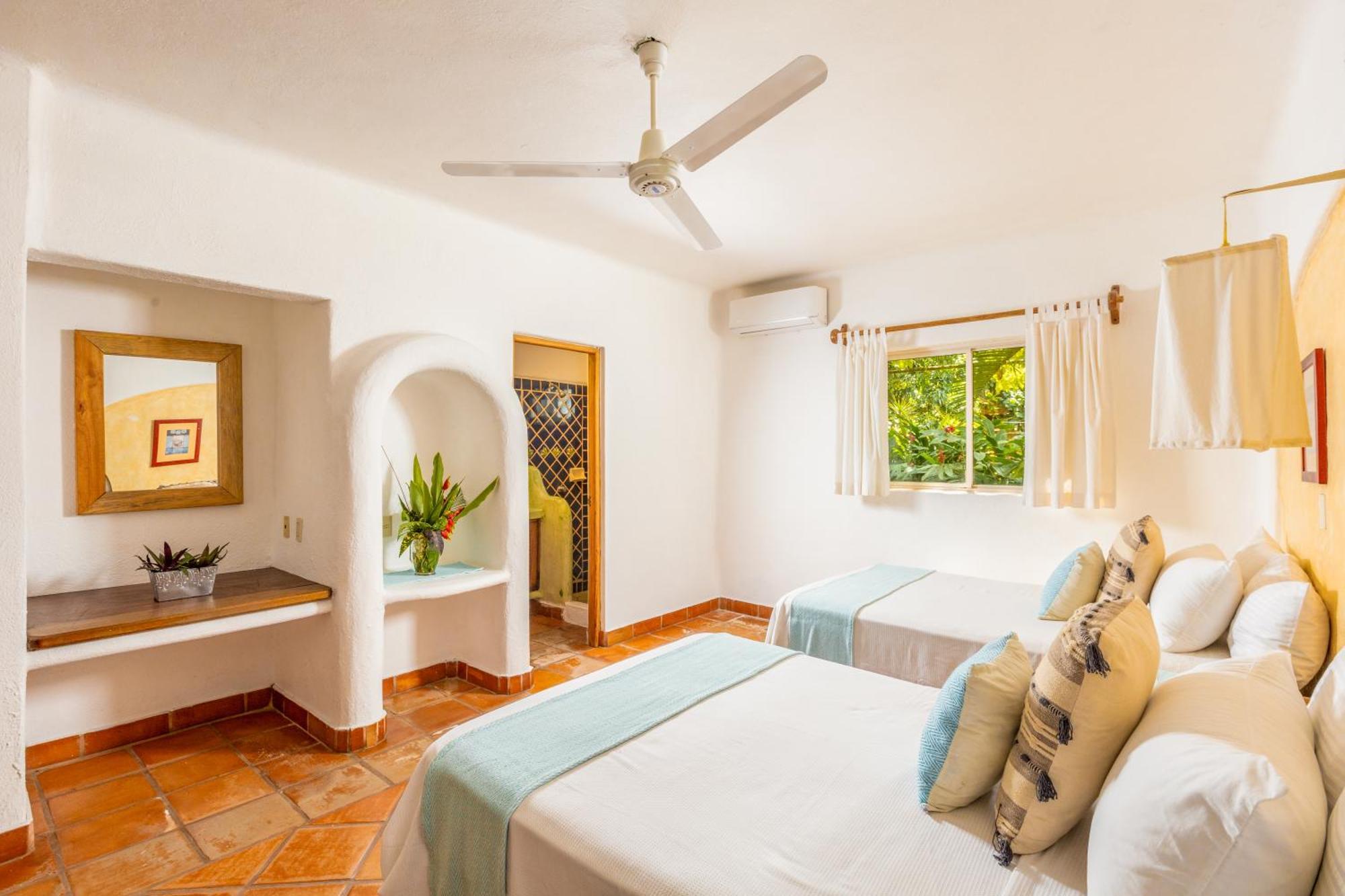 Hotel Villas ซายูลิตา ภายนอก รูปภาพ