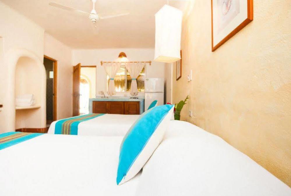 Hotel Villas ซายูลิตา ภายนอก รูปภาพ
